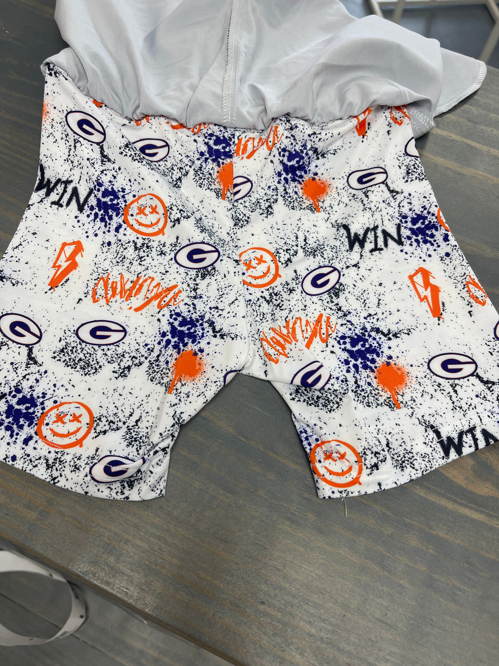 Graffiti Grip Game Shorts - Gulfport