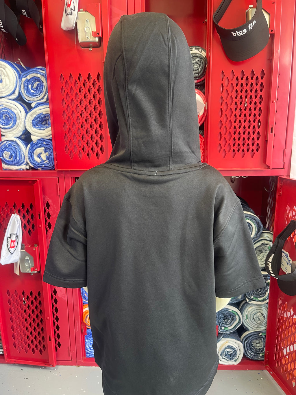 Biloxi Tribe Vibes Short Sleeve Hoodie YOUTH (black)